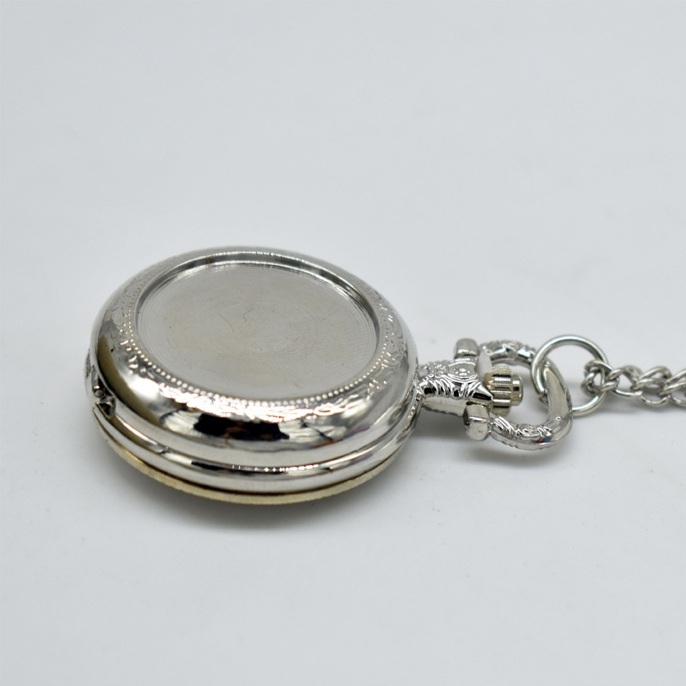 Collier pendentif montre de po - Vintage Fashion Streetwear avis et prix