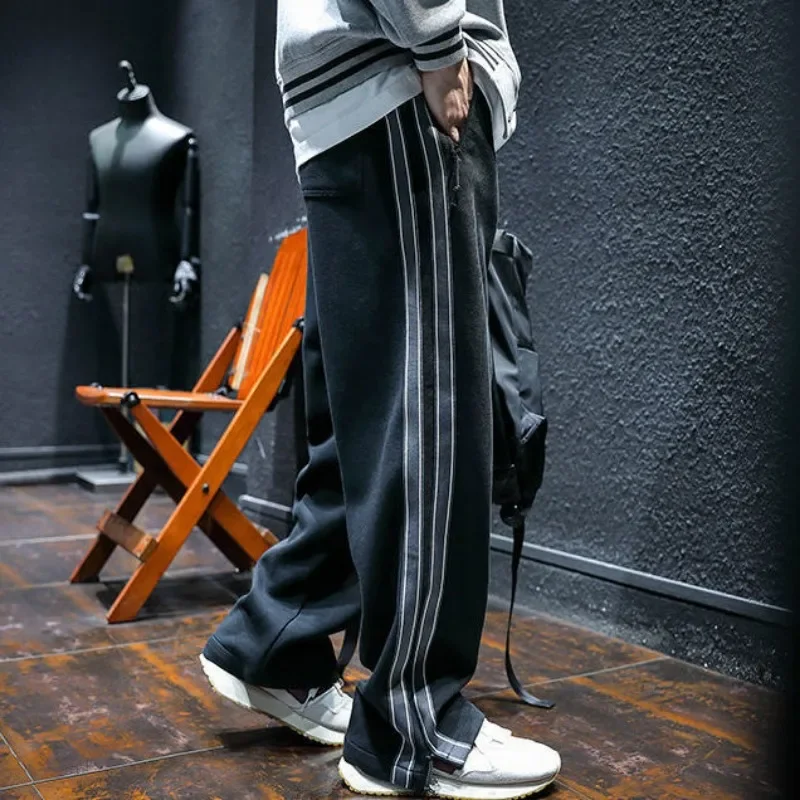 Pantalons de survêtement pour  - Retro Track Pant avis et prix
